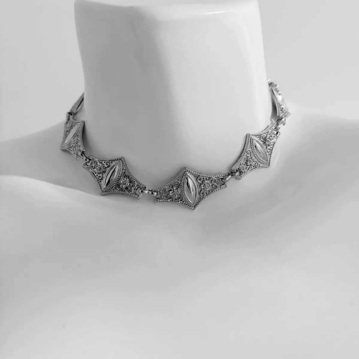 Collana Girocollo Etnica Bohem - Ethnic Fashion Wear For Women recensione e prezzo