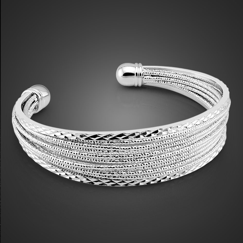 Bracciali con Charm in Argento - Ethnic Fashion Wear For Women recensione e prezzo